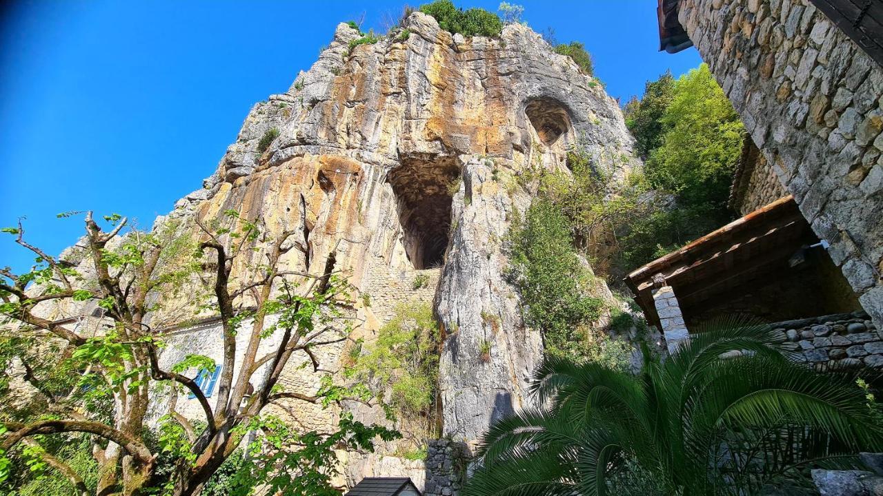 Lou Mouli Di Baou Bed & Breakfast Labeaume Bagian luar foto