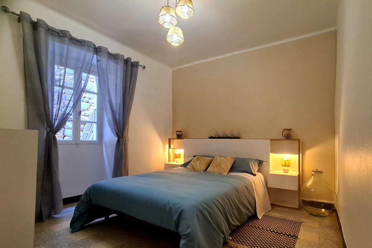 Lou Mouli Di Baou Bed & Breakfast Labeaume Bagian luar foto