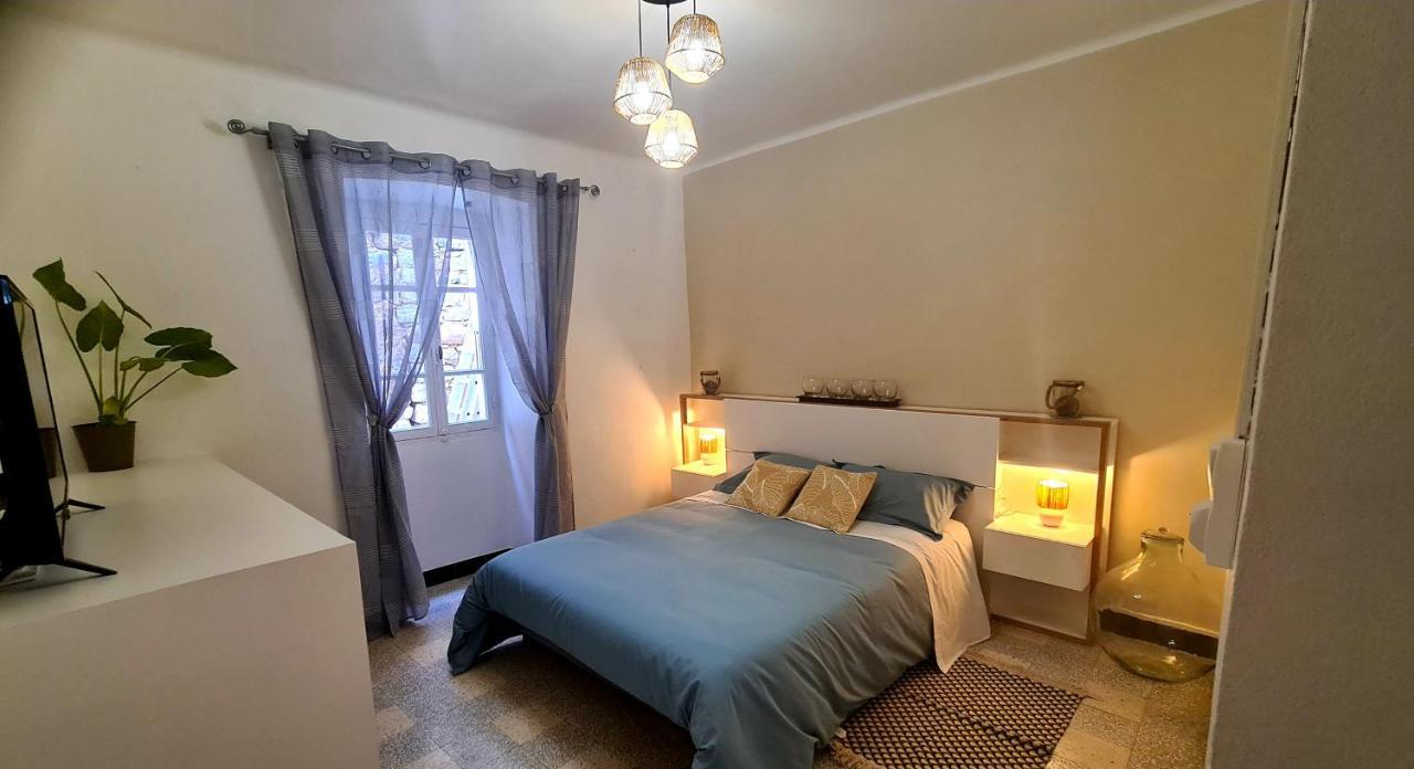 Lou Mouli Di Baou Bed & Breakfast Labeaume Bagian luar foto