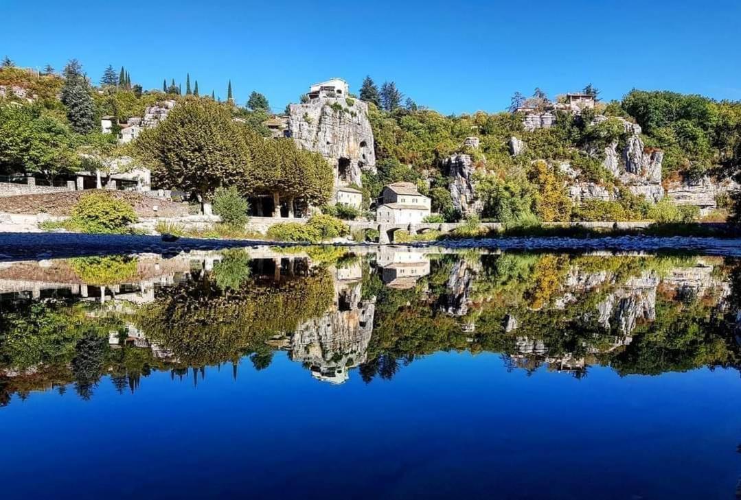Lou Mouli Di Baou Bed & Breakfast Labeaume Bagian luar foto