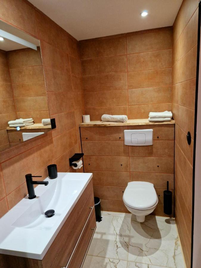 Lou Mouli Di Baou Bed & Breakfast Labeaume Bagian luar foto